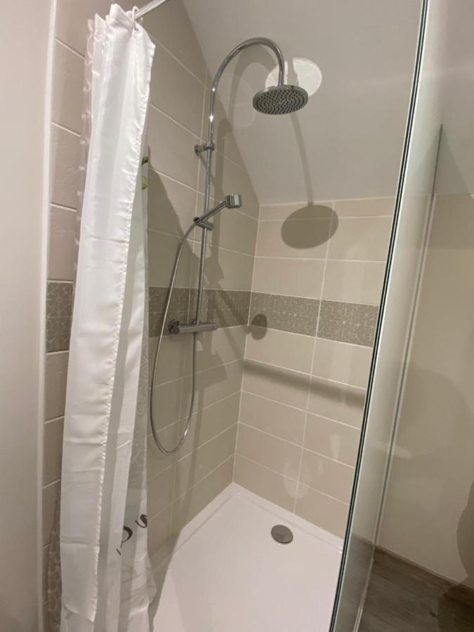 Chambre Privative Chez Toutoune Fontainebrux Exterior photo